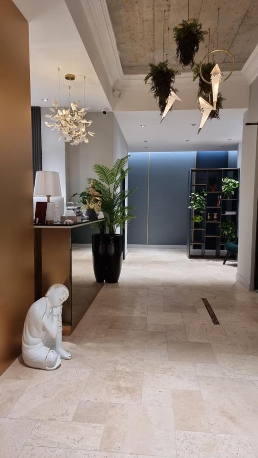 Arn Boutique 4*