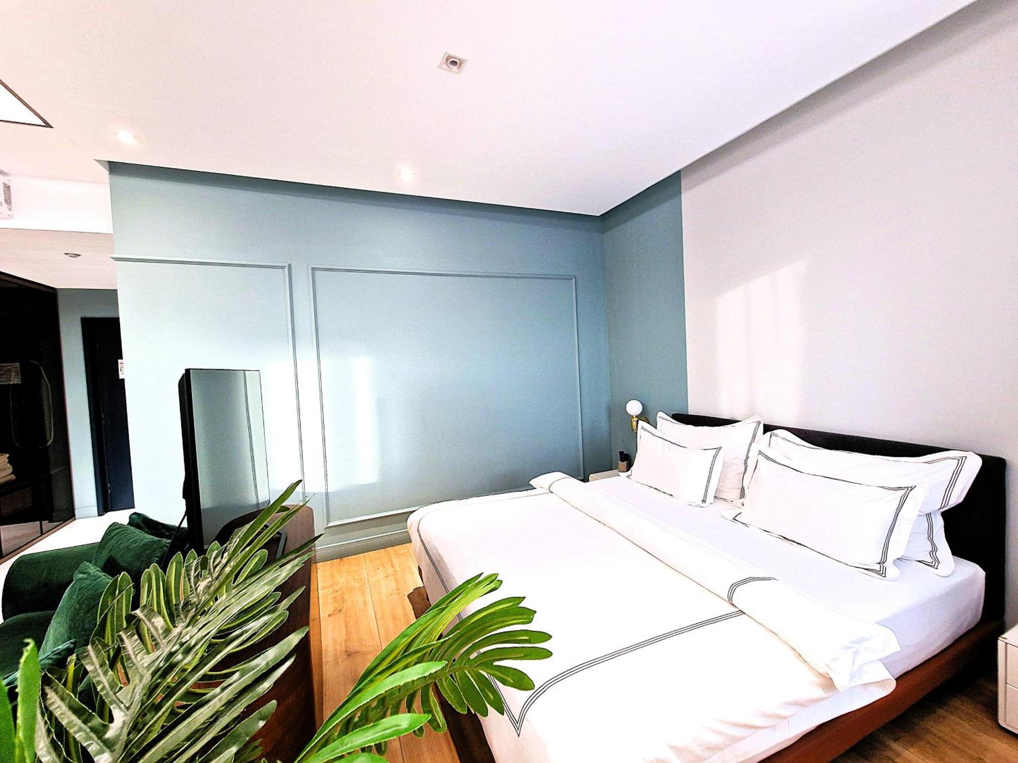 Arn Boutique 4*